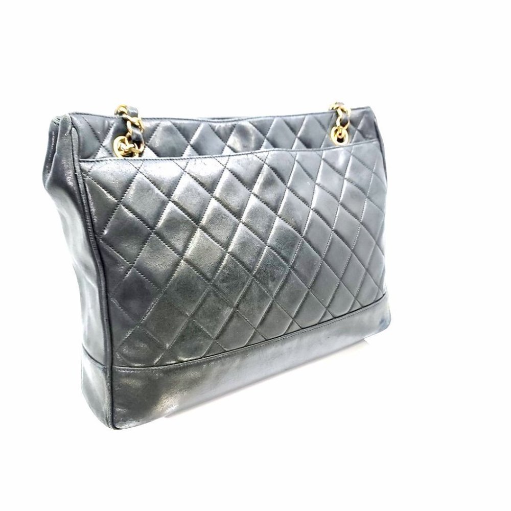 RARE 1991 Vintage Black Lambskin Chanel Purse - Authenticated! - Picture 8 of 15